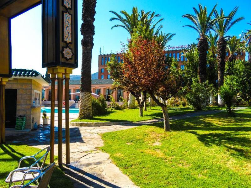 Hotel Les Zianides Tlemcen Buitenkant foto